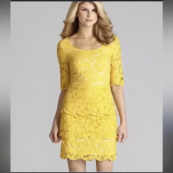 ANTONIO MELANI Dresses & Skirts - Antonio Melani Yellow Lace Layered Sheath Dress size 0, wedding guest party